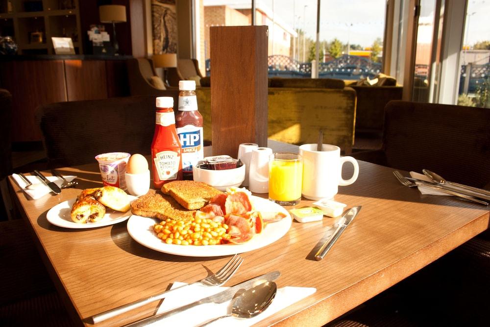 Best Western Pontypool Metro Hotel Εξωτερικό φωτογραφία